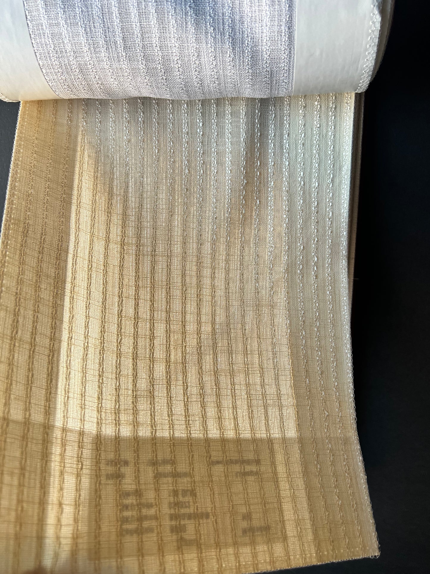 BB10 SHEER- Woven Stripes, Cream