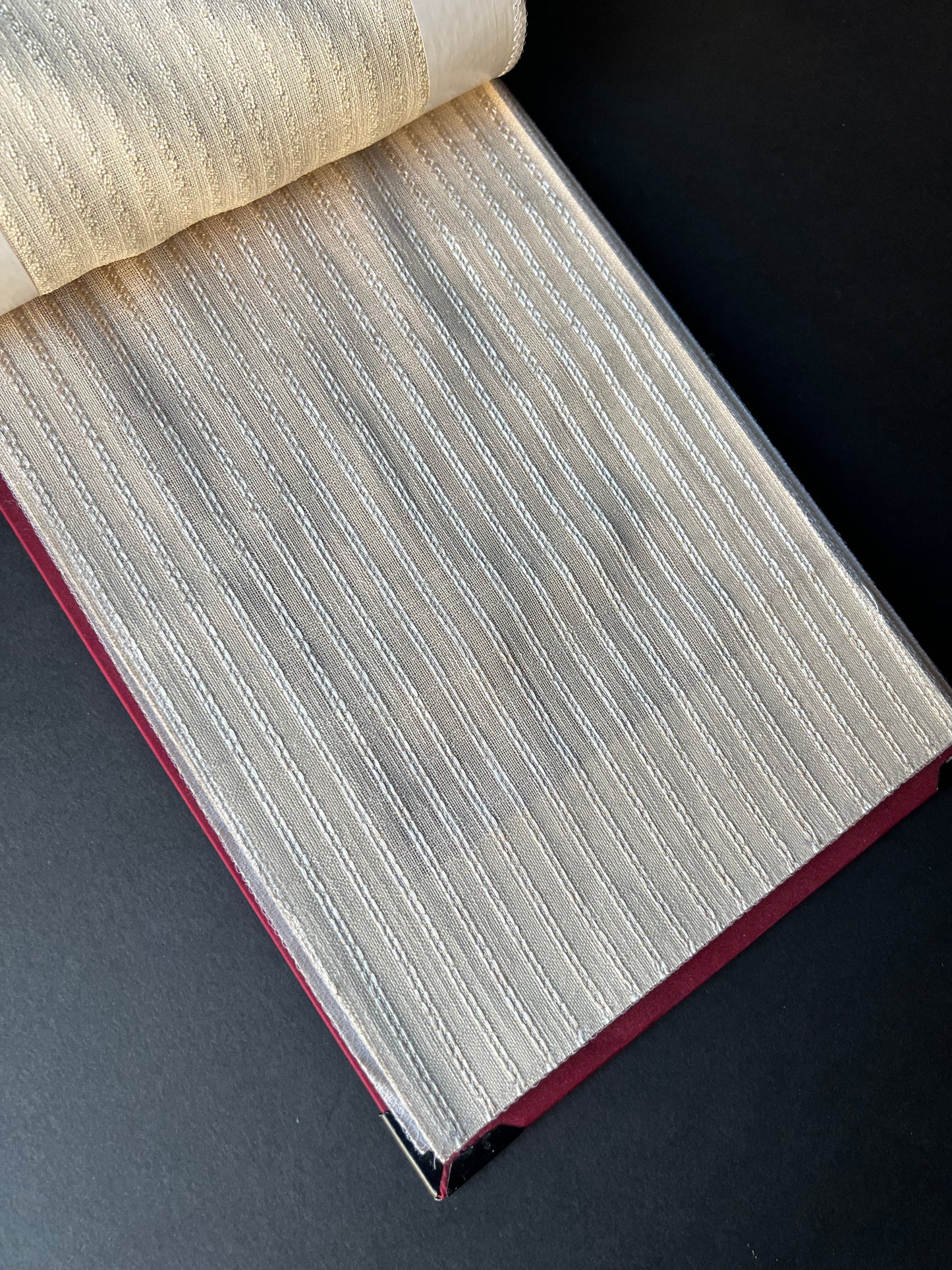 BB10 SHEER- Woven Stripes, Oatmeal