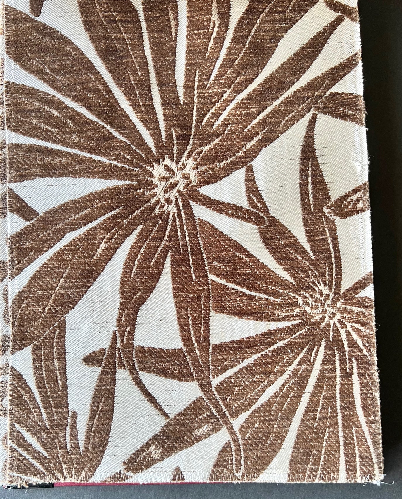 Banaras 13 - Textured Pattern Heavy