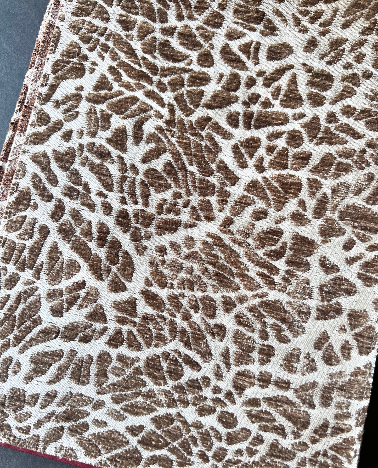 Banaras 16 - Textured Pattern Heavy