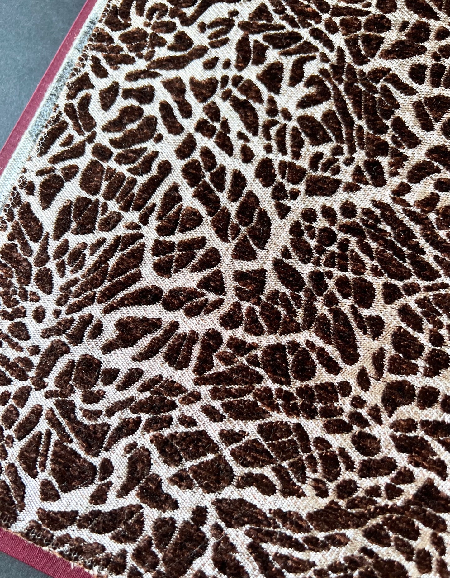 Banaras 20 - Textured Pattern Heavy