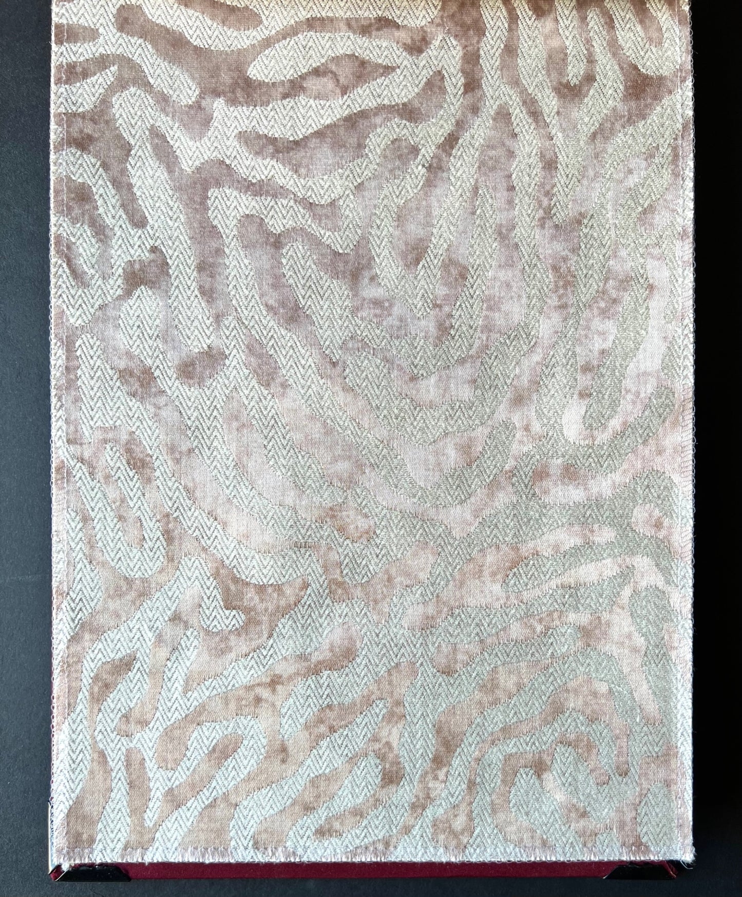 HB3 - Textured Pattern Light 6