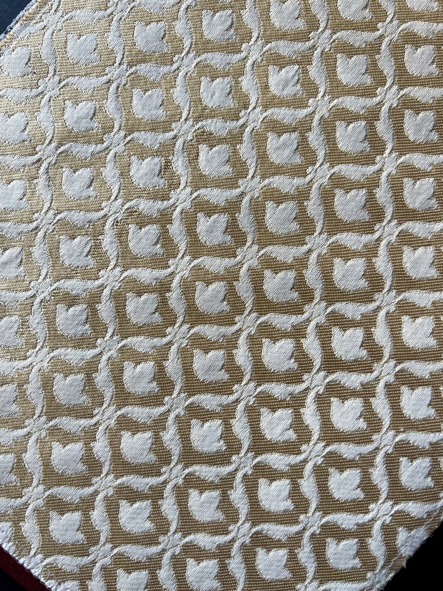 HB3 - Textured Pattern Light 14