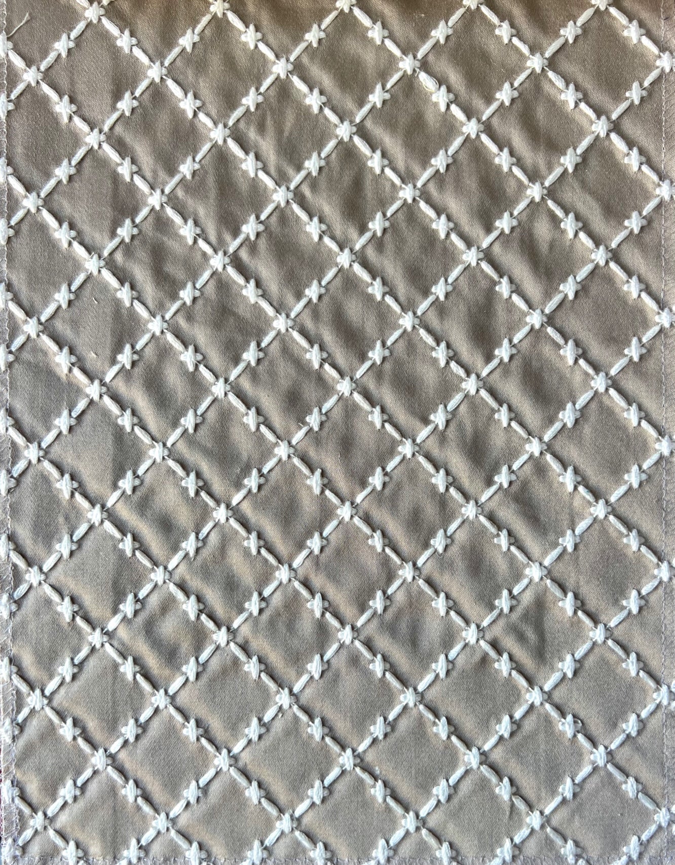 HB3 - Textured Pattern Light 19
