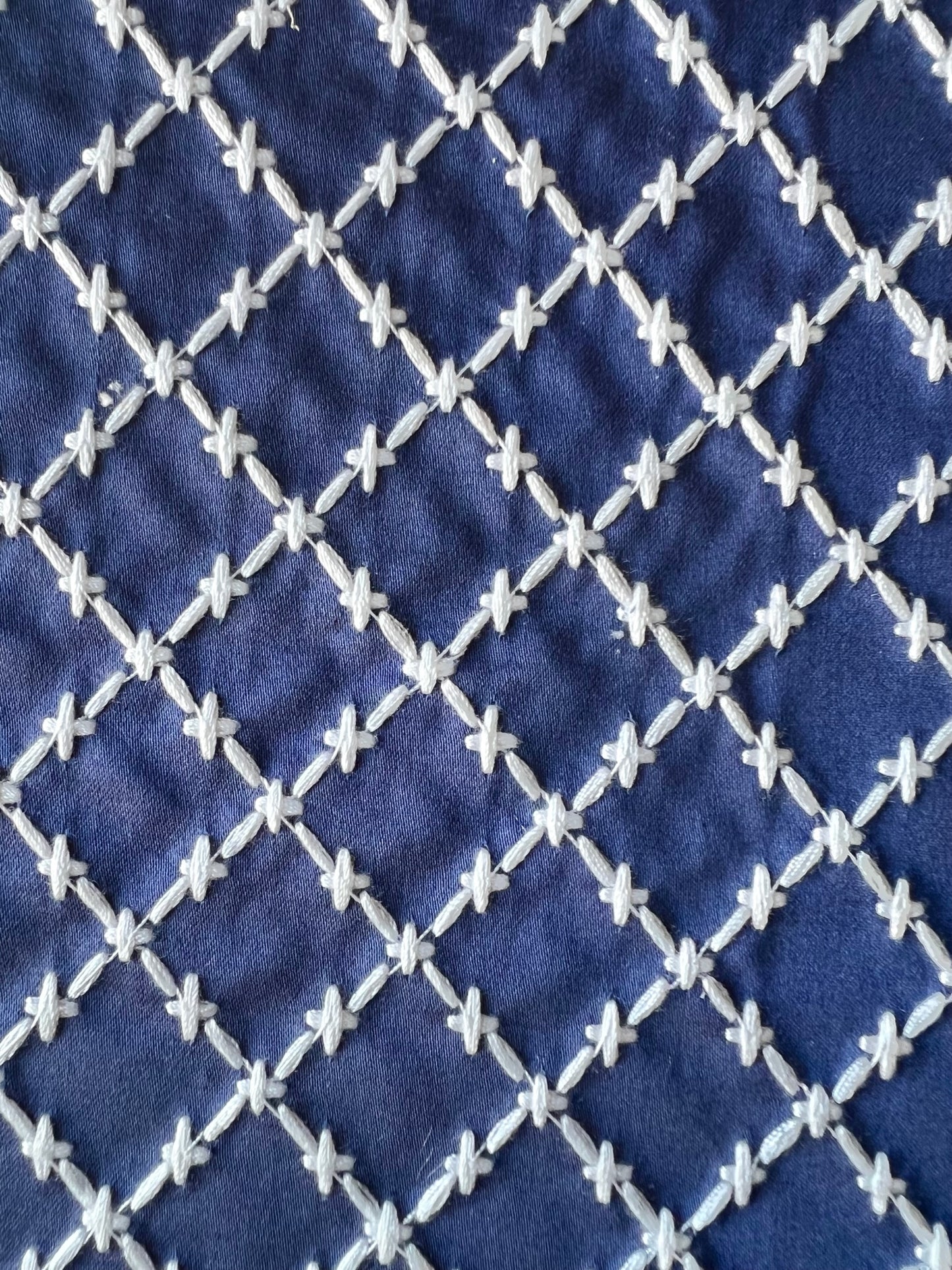 HB3 - Textured Pattern Light 20
