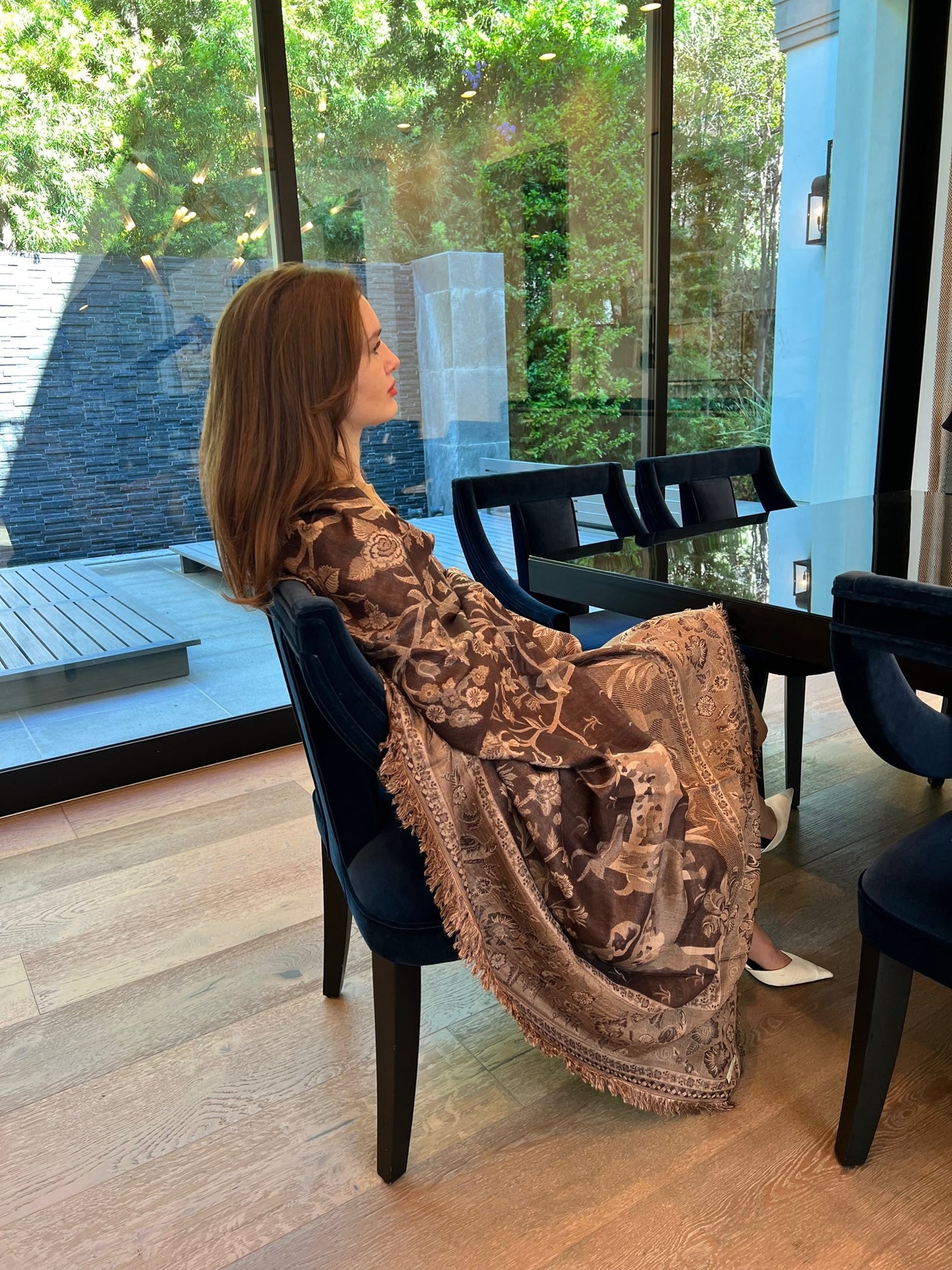 JULIET REVERSIBLE THROW - BROWN & BEIGE