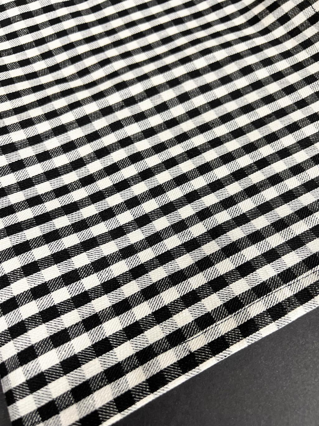 Dinner Napkin 20x20 inches-Black & White