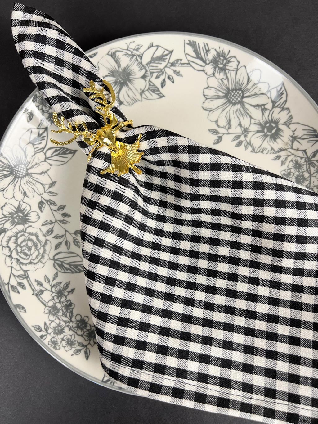 Dinner Napkin 20x20 inches-Black & White