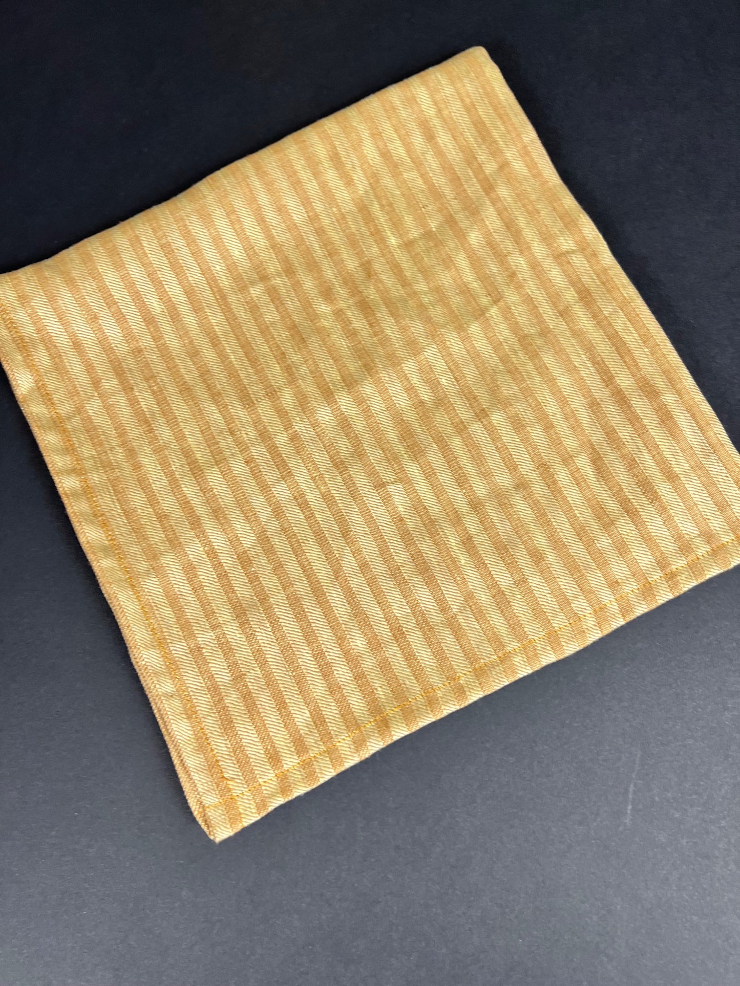 Dinner Napkin 20x20 inches-Gold